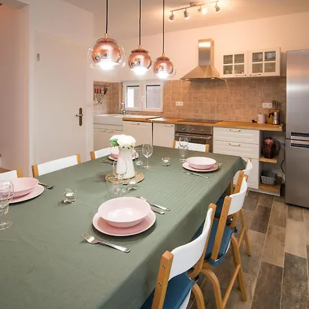 Romantic - Pool, Nature, Privacy - By Traveler Tourist Agency Krk - Id 2182