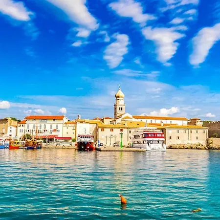 فيلة Romantic - Pool, Nature, Privacy - By Traveler Tourist Agency Krk - Id 2182 ريسيكا