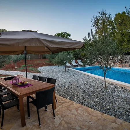 Romantic - Pool, Nature, Privacy - By Traveler Tourist Agency Krk - Id 2182 Villa