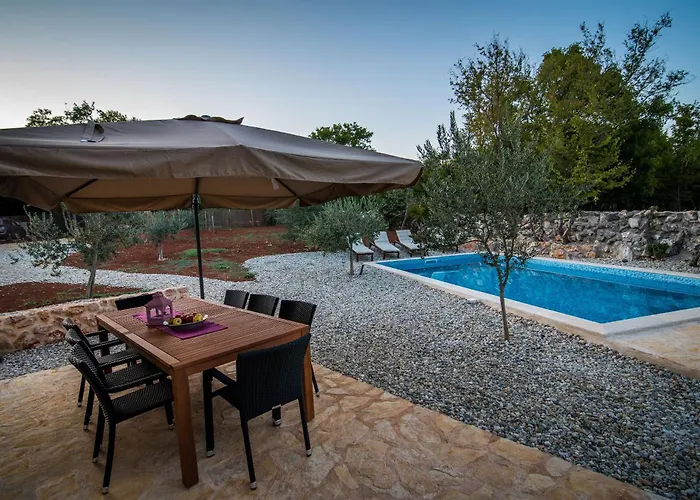 Romantic - Pool, Nature, Privacy - By Traveler Tourist Agency Krk - Id 2182 Villa