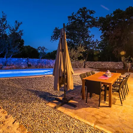 Villa Romantic - Pool, Nature, Privacy - By Traveler Tourist Agency Krk - Id 2182 Risika